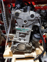Load image into Gallery viewer, Engine Motor VOLVO XC90 2014 - NW311952