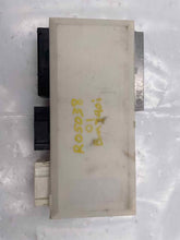 Load image into Gallery viewer, BODY CONTROL MODULE BMW 740I 750I 2001 01 - NW312239
