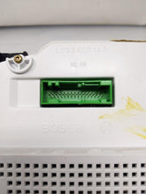 Load image into Gallery viewer, SPEEDOMETER CLUSTER Porsche Cayenne 2005 05 2006 06 - NW161579