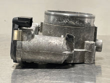 Load image into Gallery viewer, THROTTLE BODY Porsche Cayenne Panamera 2003 03 04 05 06 08 09 10 11 12 13 - NW178460