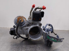 Load image into Gallery viewer, THROTTLE BODY TOYOTA CAMRY ACALON SOLARA 97 - 03 AUTO - NW314039