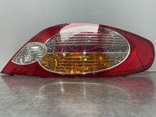 Load image into Gallery viewer, TAIL LIGHT LAMP ASSEMBLY Toyota Solara 2002 02 2003 03 Right - NW314047
