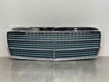 Load image into Gallery viewer, GRILL Mercedes C220 C280 C36 1994 94 1995 95 96 97 - NW315003