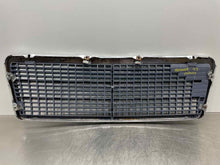 Load image into Gallery viewer, GRILL Mercedes C220 C280 C36 1994 94 1995 95 96 97 - NW315003