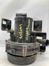 Load image into Gallery viewer, AIR INJECTION PUMP SMOG Land Rover 2003 03 2004 04 - NW8261
