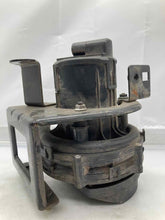 Load image into Gallery viewer, AIR INJECTION PUMP SMOG Land Rover 2003 03 2004 04 - NW8261