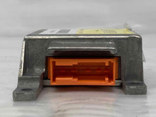 Load image into Gallery viewer, AIR BAG COMPUTER Land Rover Discovery 99 00 01 02 03 04 - NW36952