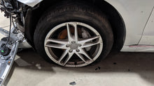 Load image into Gallery viewer, WHEEL RIM Audi Q5 13 14 15 16 17 19x8 - NW316852