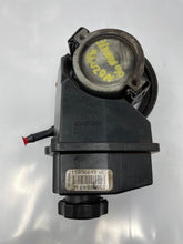 Load image into Gallery viewer, Power Steering Pump MONTE CARLO 2006 - NW162874