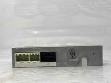 Load image into Gallery viewer, ONSTAR CONTROL MODULE COMPUTER Lacrosse Regal Verano Camaro 13-14 - NW25944