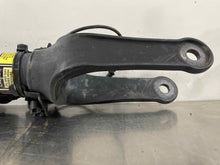 Load image into Gallery viewer, FRONT STRUT SHOCK Gl320 Gl350 Gl450 Gl550 07 08 09 10 11 12 - NW173539
