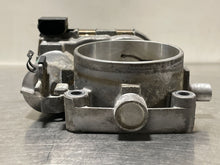 Load image into Gallery viewer, THROTTLE BODY CLK430 CLK500 ML500 SL55 01 - 06 - NW178338