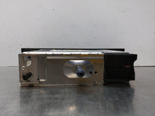 Load image into Gallery viewer, RADIO BMW 525i 528i 530i 1997 97 98 99 00 01 02 03 - NW318632