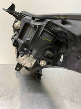 Load image into Gallery viewer, Headlight Lamp Assembly Cadillac XT5 2017 - NW318508