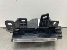 Load image into Gallery viewer, Park Lamp Light Cadillac XT5 2017 - NW503667