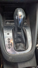 Load image into Gallery viewer, Floor Shifter Volkswagen Golf 2013 - NW318403