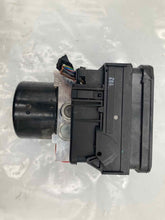 Load image into Gallery viewer, ABS ANTI-LOCK BRAKE PUMP Volvo S60 V60 XC60 15 16 17 18 - NW318905