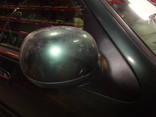 Load image into Gallery viewer, Side View Door Mirror Lincoln Navigator 1999 - NW51284