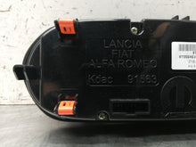 Load image into Gallery viewer, Temperature Controls Jeep Renegade 2016 - NW319242