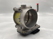 Load image into Gallery viewer, Throttle Body Hyundai Genesis 2012 - NW178025