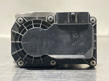 Load image into Gallery viewer, Throttle Body Hyundai Genesis 2012 - NW178025