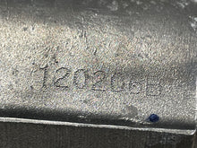 Load image into Gallery viewer, Throttle Body Hyundai Genesis 2012 - NW178025