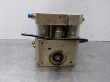 Load image into Gallery viewer, ABS PUMP MERCEDES 300D 300E 500SEL 600SEL 1990 - 95 - NW319669