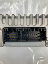 Load image into Gallery viewer, RADIO Honda Odyssey 2003 03 2004 04 AM FM CD - NW137717