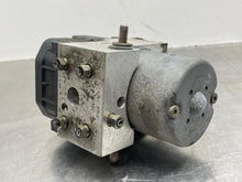 Load image into Gallery viewer, ABS PUMP Pathfinder 2000 00 2001 01 4x4 - NW319667