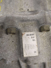 Load image into Gallery viewer, TRANSFER CASE Nissan Pathfinder 96 97 98 99 00 01 02 03 - NW320400