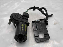 Load image into Gallery viewer, WINDSHIELD WIPER MOTOR Kia Sportage 05 06 07 08 09 10 - NW202944