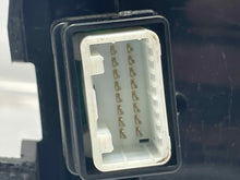 Load image into Gallery viewer, RADIO CONTROLS Nissan Murano Murano Cross Cabriolet 11 12 13 14 - NW137250