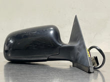 Load image into Gallery viewer, SIDE VIEW DOOR MIRROR Audi A6 01 02 03 04 Right - NW321028