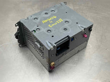 Load image into Gallery viewer, RADIO BMW 128i 135i 323i 328i 335i M3 Z4 2010 10 2011 11 - NW321903