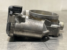 Load image into Gallery viewer, THROTTLE BODY Mercedes R350 R500 E350 C250 ML350 S400 2006 06 07 08 09 10 11 - NW178423