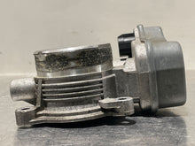 Load image into Gallery viewer, THROTTLE BODY Solstice HHR Cobalt 2006 06 2007 07 2.4L - NW323118