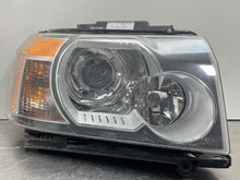 Load image into Gallery viewer, HEADLIGHT LAMP ASSEMBLY Land Rover LR2 2011 11 2012 12 Right - NW324118