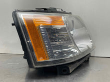 Load image into Gallery viewer, HEADLIGHT LAMP ASSEMBLY Land Rover LR2 2011 11 2012 12 Right - NW324118