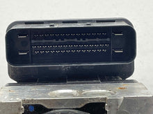 Load image into Gallery viewer, ABS Pump Land Rover LR2 2011 - NW323662