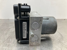 Load image into Gallery viewer, ABS PUMP Range Rover LR3 2007 07 2008 08 2009 09 - NW323663