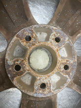 Load image into Gallery viewer, WHEEL RIM Santa Fe 05-06 16x6-1/2 ALLOY - NW325268