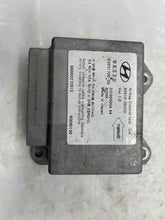 Load image into Gallery viewer, AIR BAG CONTROL MODULE COMPUTER Santa Fe 2005 05 2006 06 - NW324700