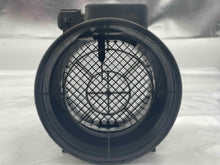 Load image into Gallery viewer, Mass Air Flow Sensor Meter MAF 320i 323i 323ic 323is 325ci Z3 99-05 - NW4786