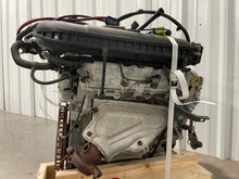 Load image into Gallery viewer, Engine Motor Dodge 300C 2005 - NW326174