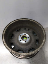 Load image into Gallery viewer, Wheel Rim Dodge 300C 2005 - NW326509