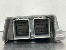 Load image into Gallery viewer, Computer Dodge 300C 2005 - NW326096