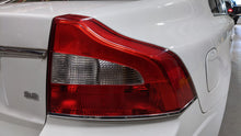 Load image into Gallery viewer, TAIL LIGHT LAMP ASSEMBLY Volvo S80 07 08 09 10 11 12 13 Right - NW327168