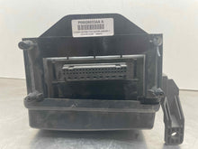 Load image into Gallery viewer, Fuse Box DODGE 1500 PICKUP 2004 - NW532935