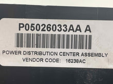 Load image into Gallery viewer, Fuse Box DODGE 1500 PICKUP 2004 - NW532935