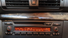 Load image into Gallery viewer, RADIO BMW 128i 135i 323i 328i 335i M3 Z4 08 09 AM FM CD - NW327034
